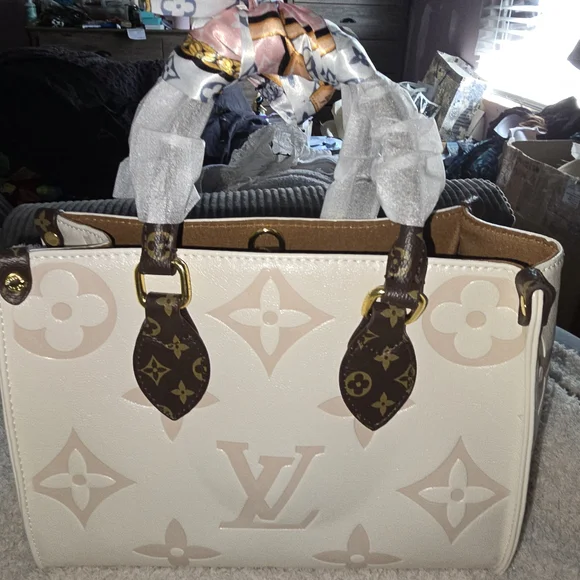 Cream and Brown Monogram Tote with Scarf AND CHARM 10x8 - Picture 5 of 12